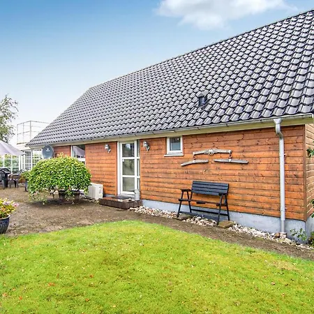 Feriehus In W/ Wifi&2 Bedrooms